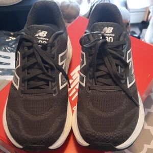 New Balance Black and White Athletic Shoes with Retro Silhouette
